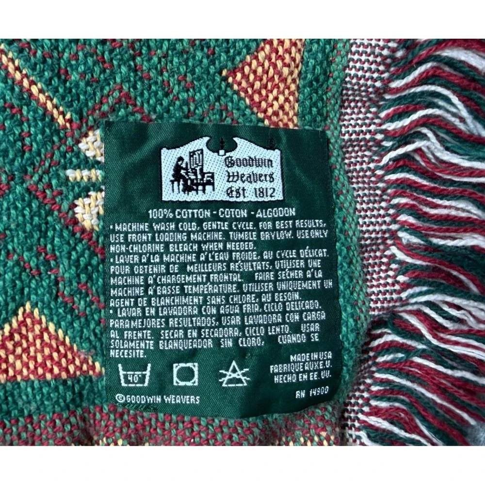 Vintage Goodwin Weavers Christmas Poinsettia Woven Tapestry Tree Skirt USA 90s